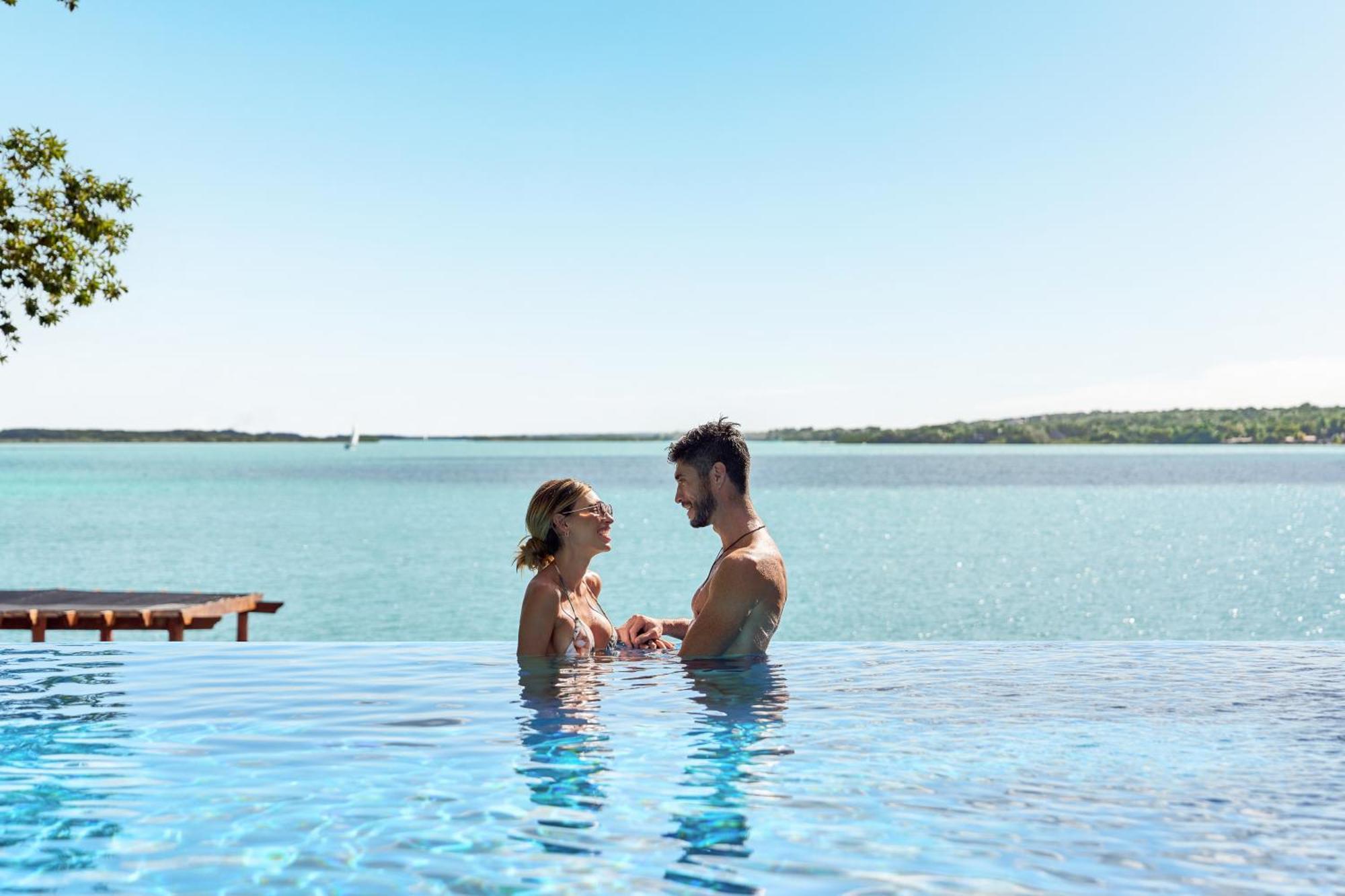 Cristalino Lagoon Front Hotel, Restaurant & Spa Бакалар Экстерьер фото